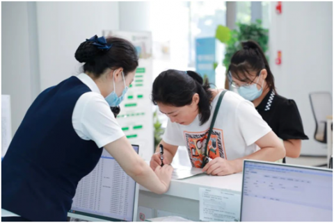 �츣��ᣬ������������͡��������硱